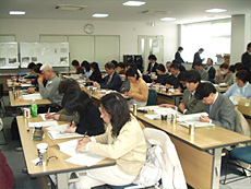 会場の模様